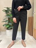 شلوار کرپ مام پلاکدار کد:۸۴۷